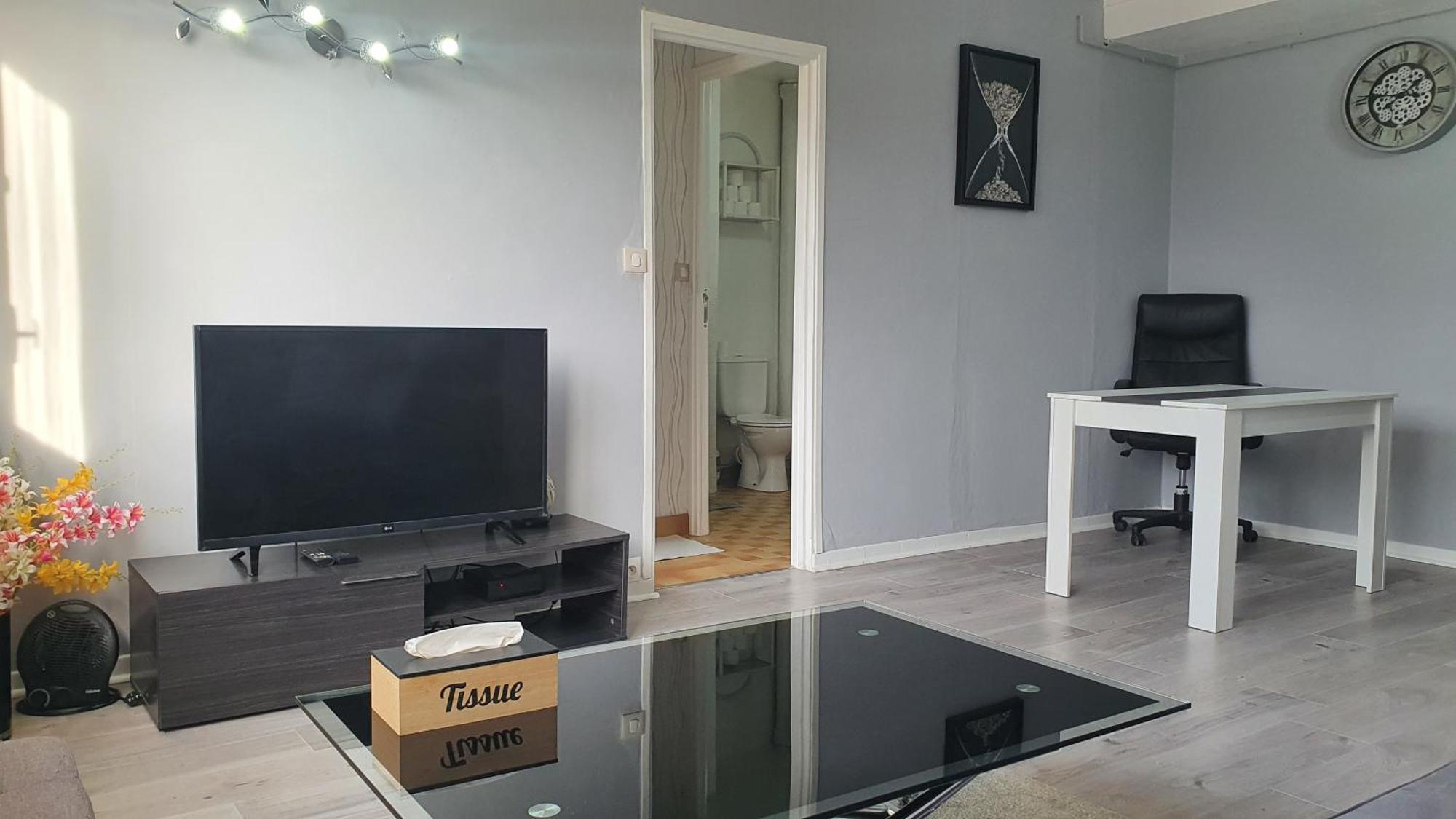 Charmant Et Spacieux Appartement Le Pré-Saint-Gervais Esterno foto